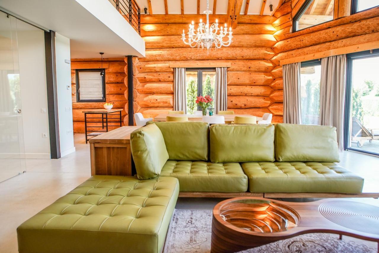 Alpina Luxury Chalets Баня Экстерьер фото